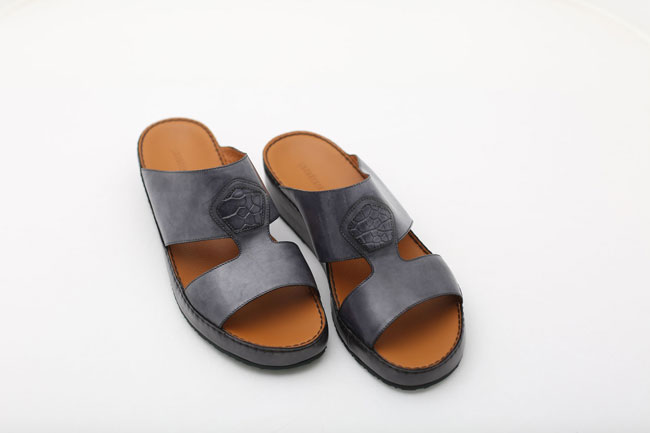 Black Sandal